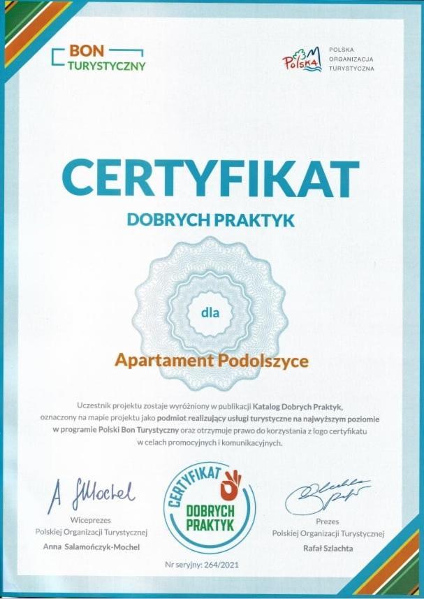 Podolszyce Apartment *
